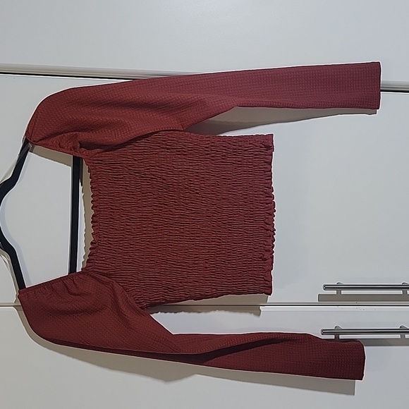 Lush Long Sleeve Blouse - Picture 5 of 9